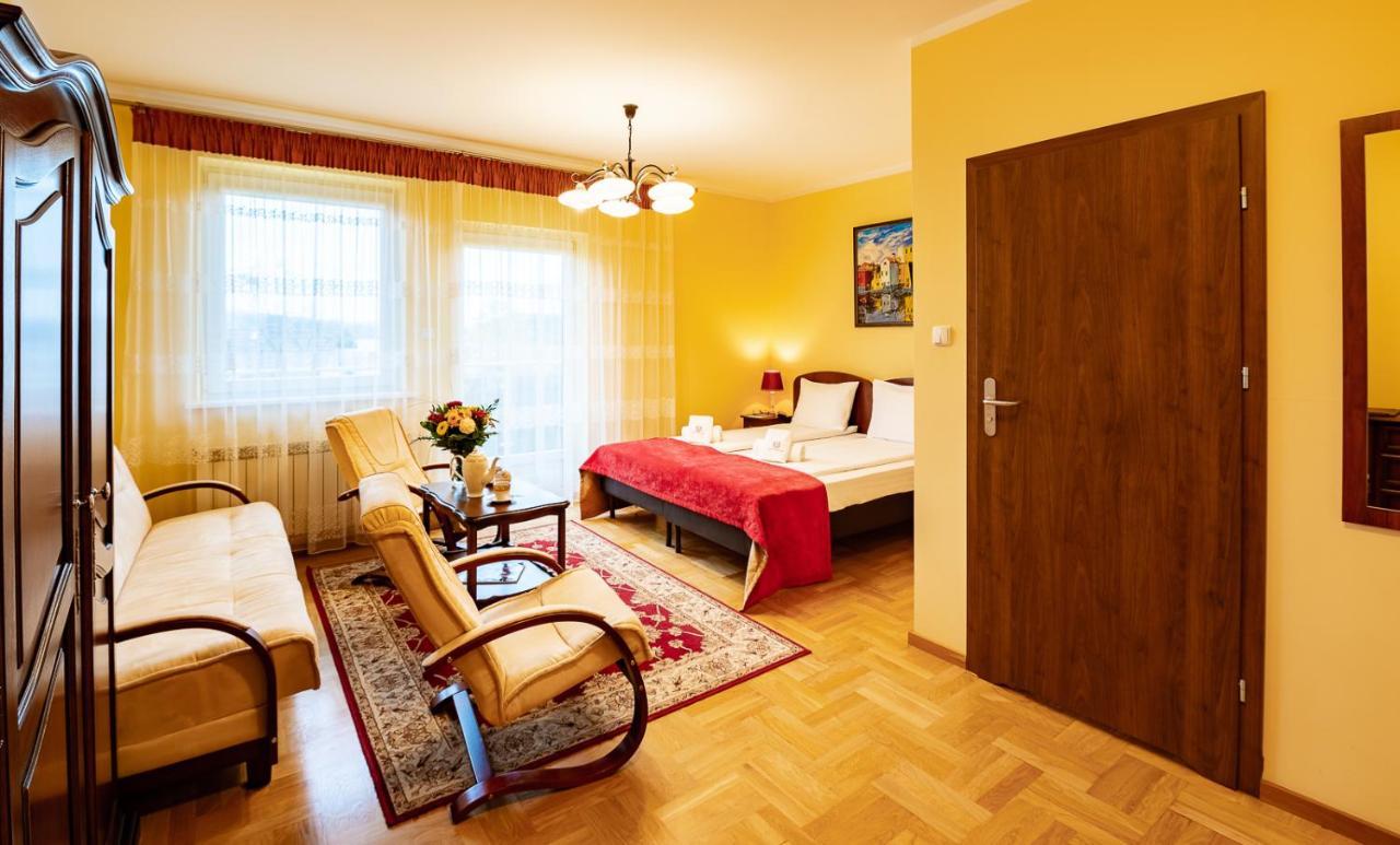 Hotel Kasztelan Dobczyce Exterior foto